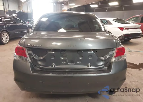 2011 Honda Accord 2.4 Lx z USA, uszkodzony, nr VIN 1HGCP2F33BA094685